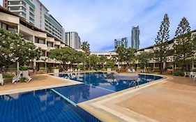 Hotel Tropicana Pattaya - SHA Extra Plus by D N A